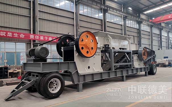 反擊式錘破的內(nèi)部構造