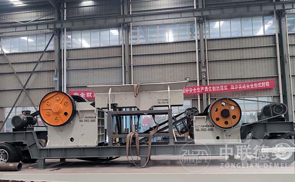 對輥制砂機(jī)